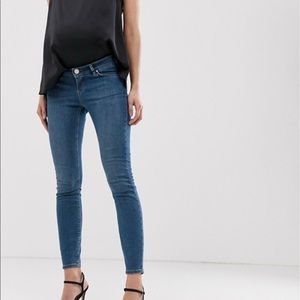 ASOS DESIGN Maternity Lisbon Mid Rise Skinny Jeans